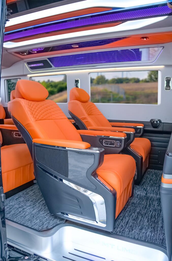 mt-limo-ford-transit-trend-t10-eco-004