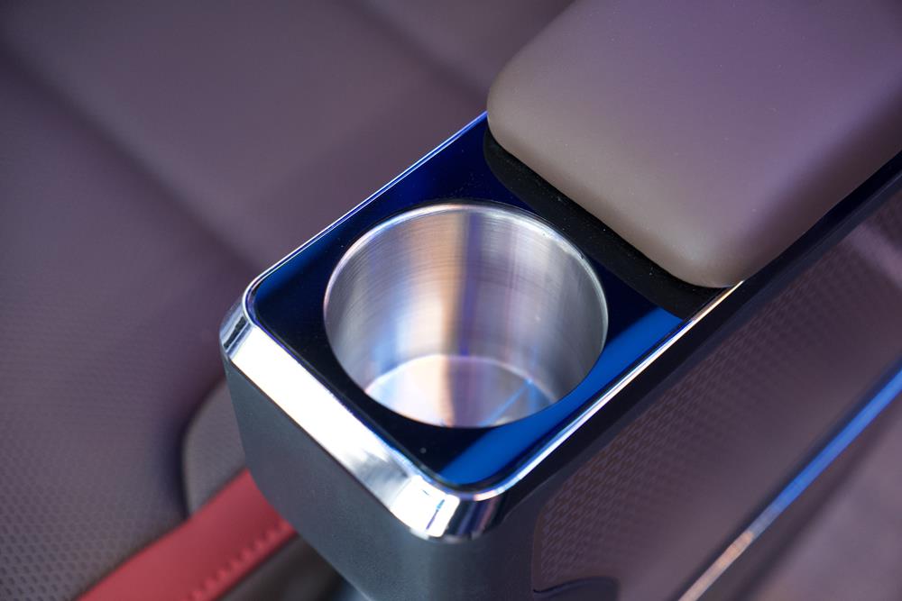 mt-limo-thaco-cruiser-tb95s-s22-eco-005