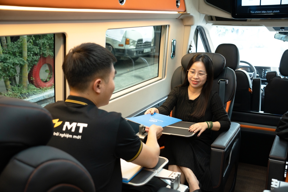 mt-lux-ford-transit-premium+-t10-bs-Tae Gwang 12