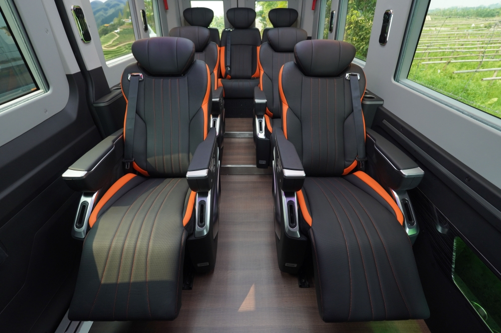 mt-lux-ford-transit-premium-t10-elDSC06459 (1)