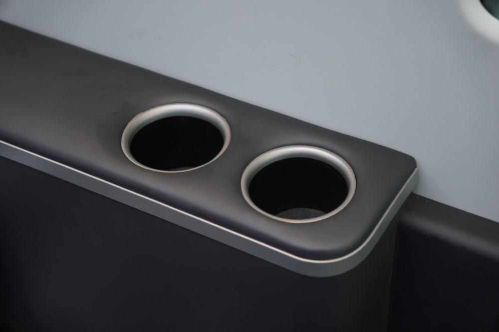 mt-lux-ford-transit-premium-t10-elDSC06472