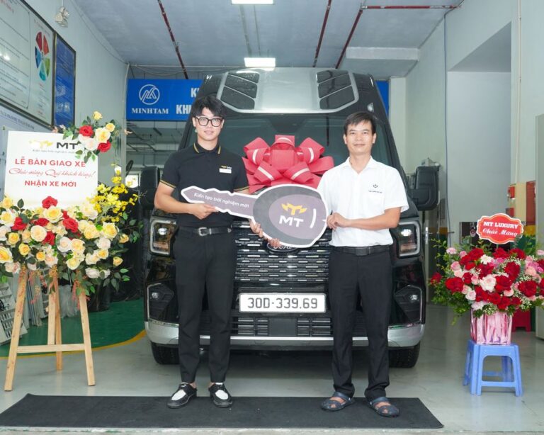 Ghế thương gia trong gói độ xe Limousine