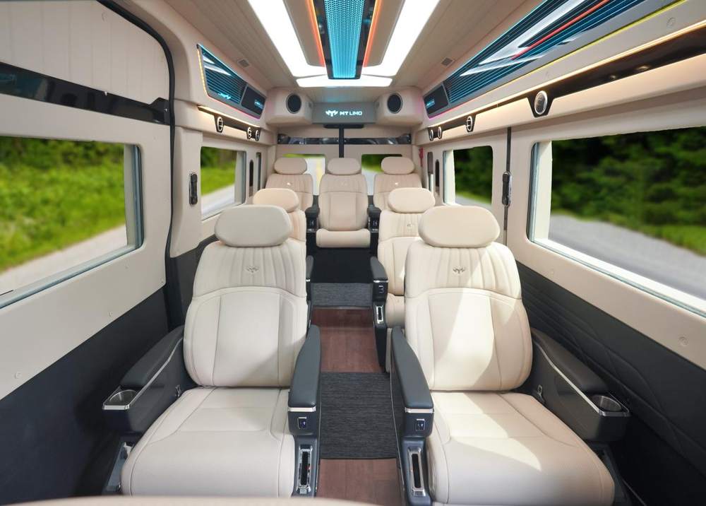MT Limo Solati T10 Eco – Nội thất kem